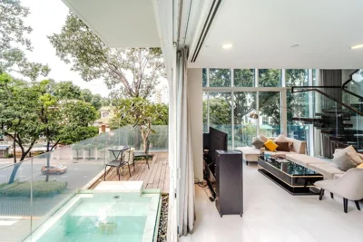 Villa 4 chambres avec piscine privée — Royal Center Suites
