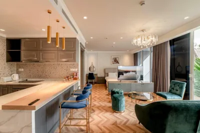 Royal Center Suites – Photos 8